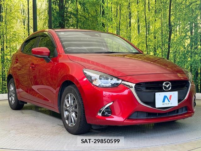 Mazda DEMIO 2017-01 8814252-15