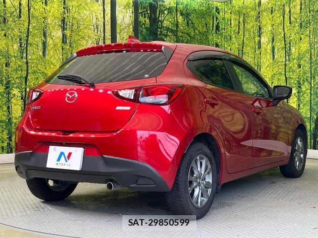 Mazda DEMIO 2017-01 8814252-16