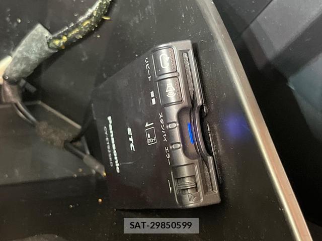 Mazda DEMIO 2017-01 8814252-6