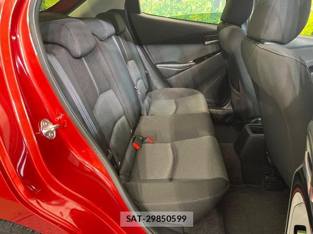 Mazda DEMIO 2017-01 8814252-8