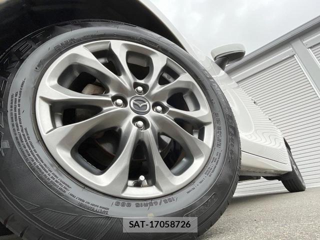 Mazda DEMIO 2017-12 8814789-12