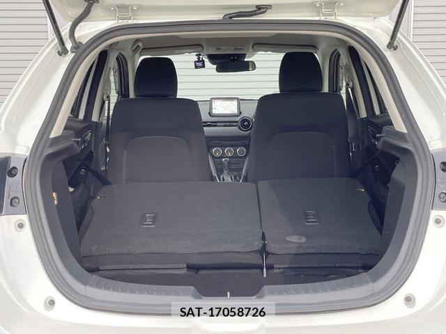 Mazda DEMIO 2017-12 8814789-9
