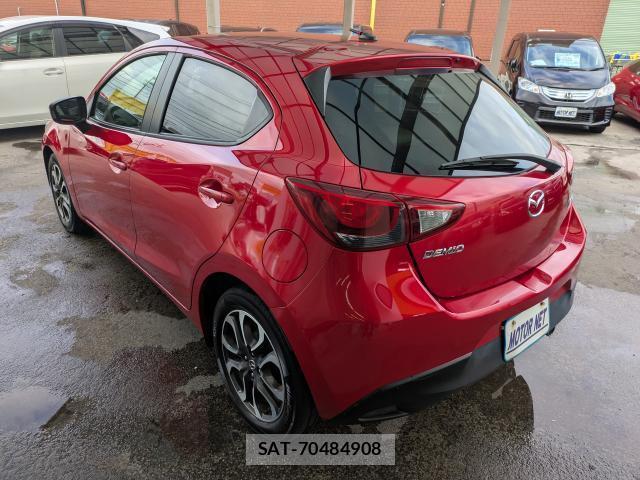 Mazda DEMIO 2014-11 8814927-10
