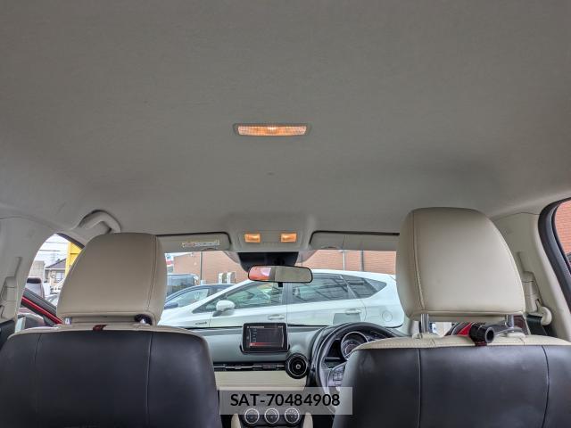 Mazda DEMIO 2014-11 8814927-16