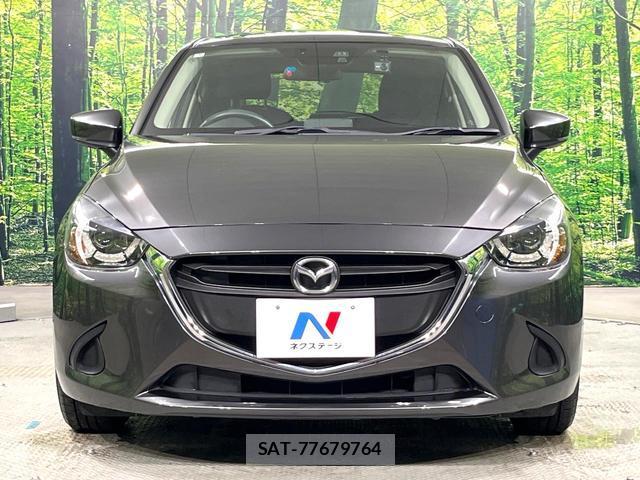 Mazda DEMIO 2016-12 8815037-12