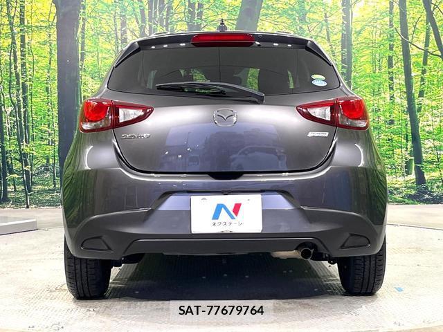 Mazda DEMIO 2016-12 8815037-13