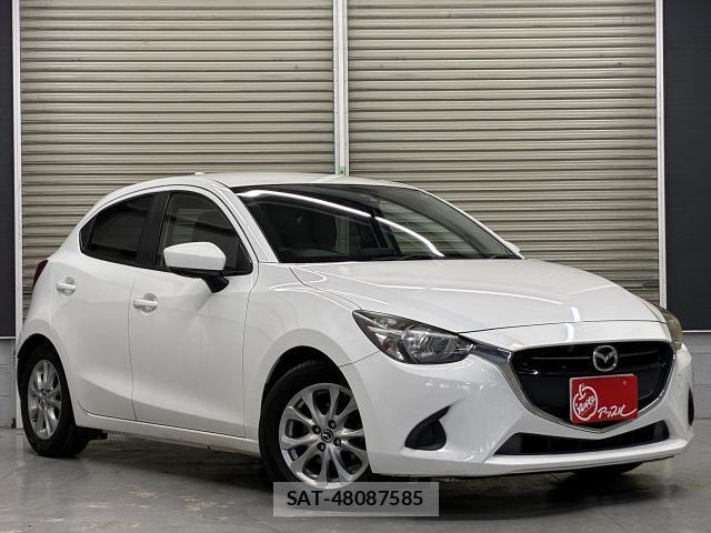 Mazda DEMIO 2017-03 8815847-3