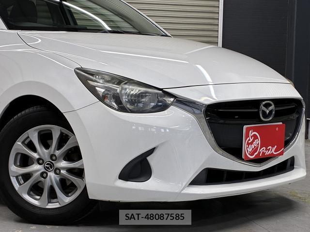 Mazda DEMIO 2017-03 8815847-7