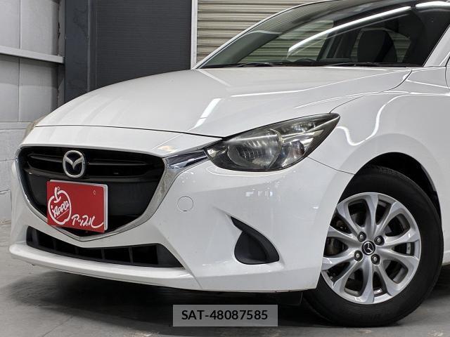 Mazda DEMIO 2017-03 8815847-8
