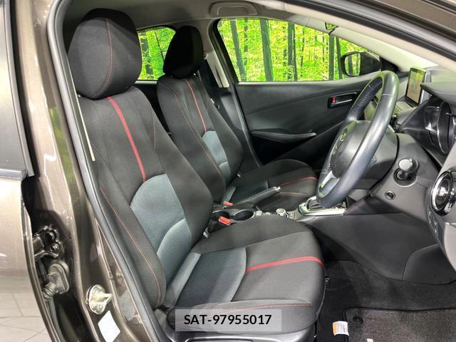 Mazda DEMIO 2016-08 8816418-8