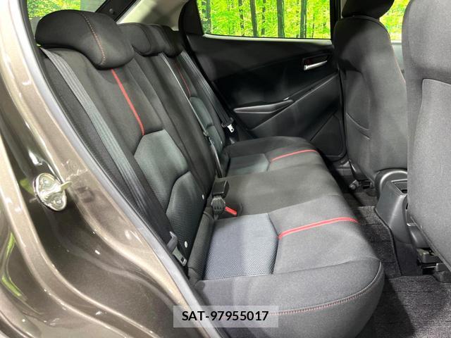 Mazda DEMIO 2016-08 8816418-9