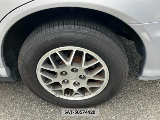 Mitsubishi I 2005-12 8813901-8