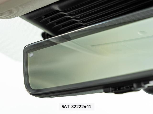 Land Rover DISCOVERY 2021-03 8812471-4