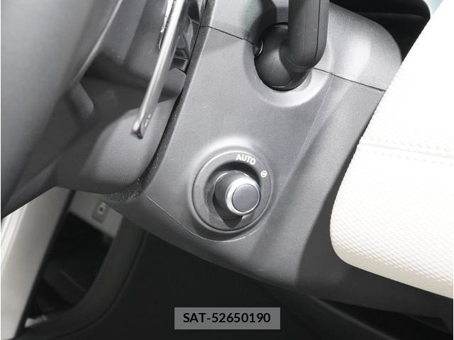 Land Rover DISCOVERY 2023-11 8817273-12