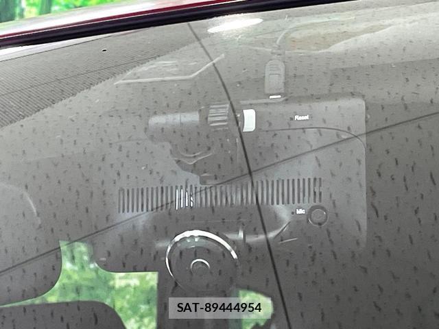 Nissan DUALIS 2011-09 8813005-4