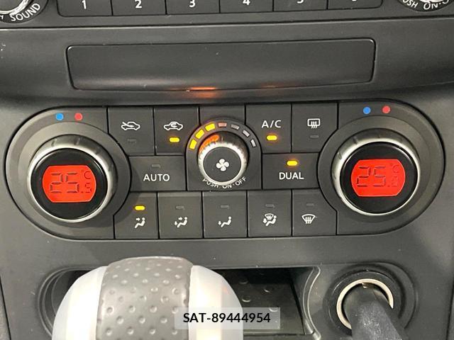 Nissan DUALIS 2011-09 8813005-6