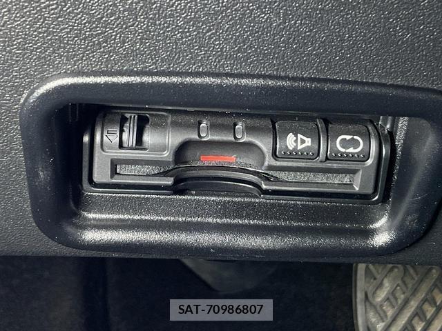 Nissan DUALIS 2013-03 8817386-14
