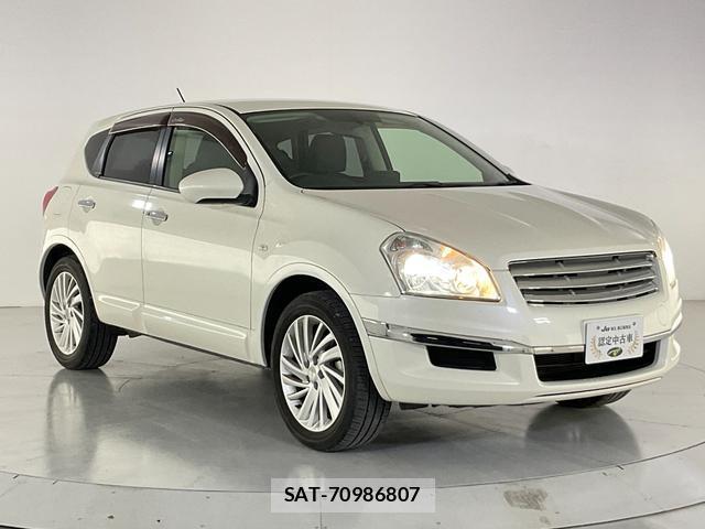 Nissan DUALIS 2013-03 8817386-8