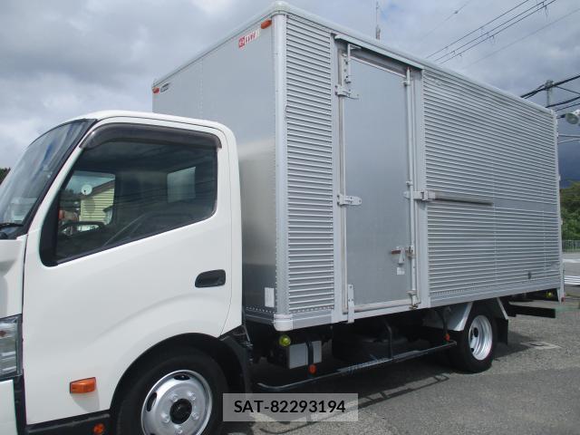 Hino DUTRO 2018 8812132-10