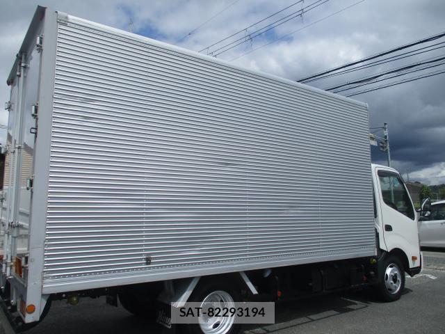 Hino DUTRO 2018 8812132-13