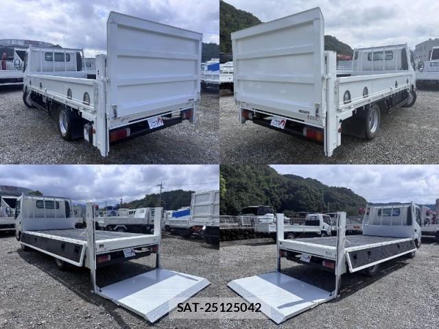 Hino DUTRO 2015-01 8812905-4