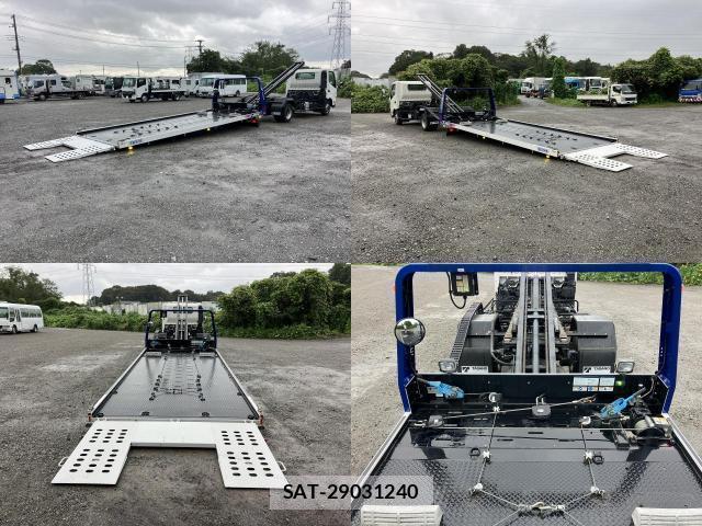 Hino DUTRO 2022-02 8813930-8