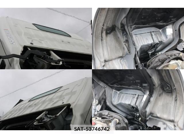 Hino DUTRO 2019-04 8814361-10