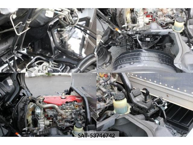 Hino DUTRO 2019-04 8814361-12