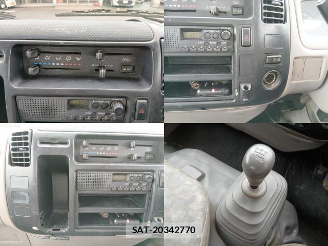 Hino DUTRO 2010-07 8814916-5