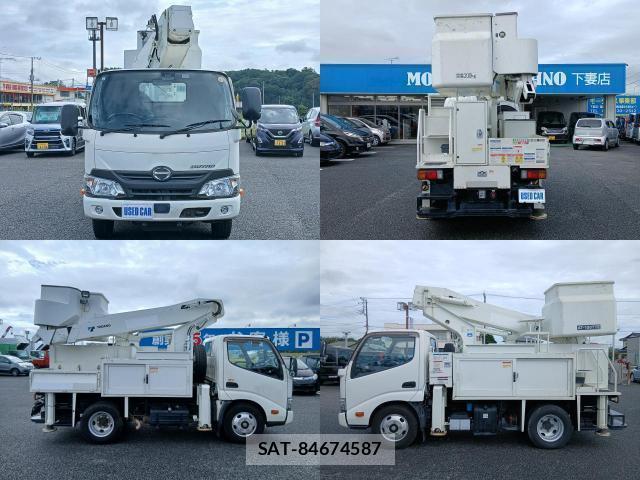 Hino DUTRO 2018-06 8814920-16