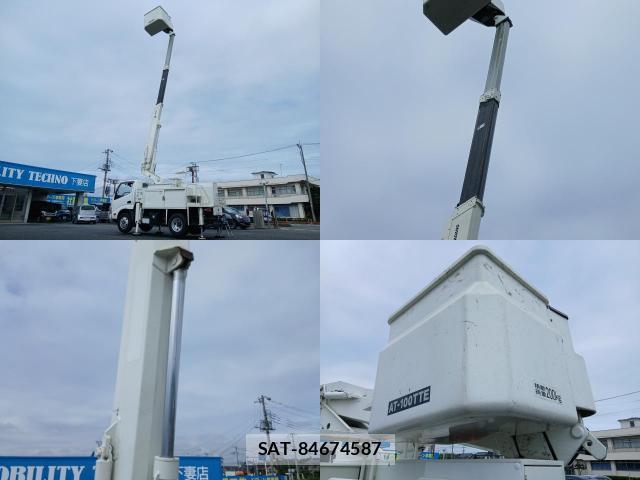 Hino DUTRO 2018-06 8814920-8