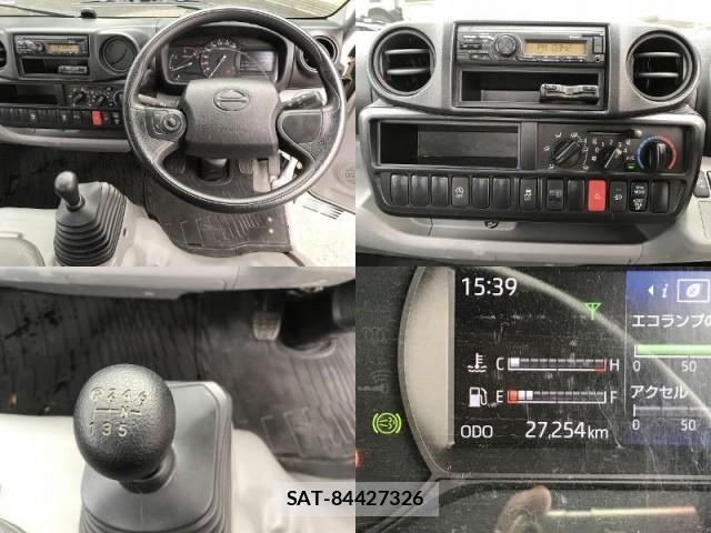 Hino DUTRO 2020-08 8815277-14