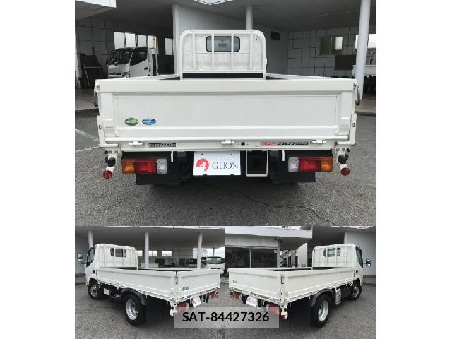 Hino DUTRO 2020-08 8815277-4