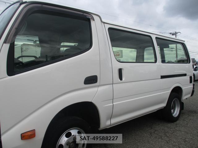 Toyota DYNA ROUTE VAN 2021-09 8812131-10