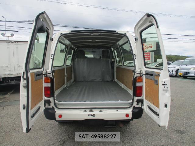 Toyota DYNA ROUTE VAN 2021-09 8812131-3