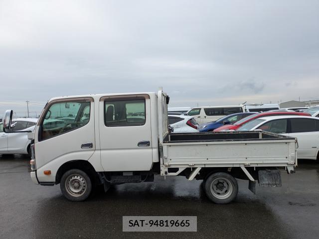 Toyota DYNA TRUCK 2015-05 8812449-8