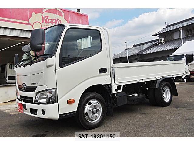 Toyota DYNA TRUCK 2019-08 8814740-0