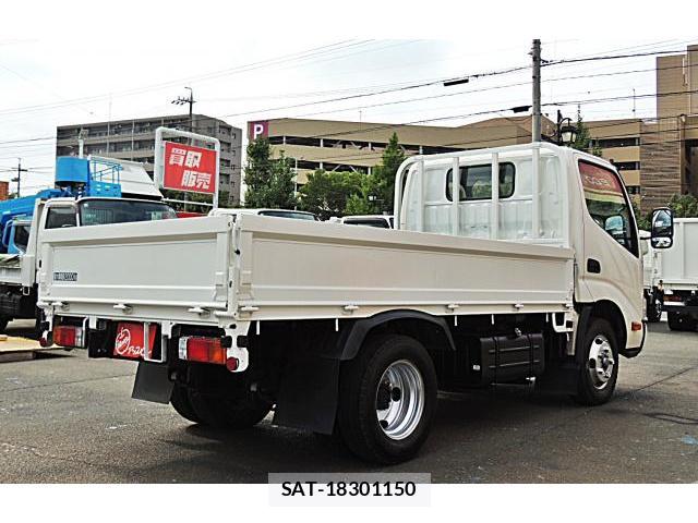Toyota DYNA TRUCK 2019-08 8814740-11