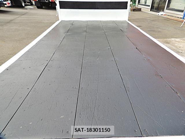 Toyota DYNA TRUCK 2019-08 8814740-19