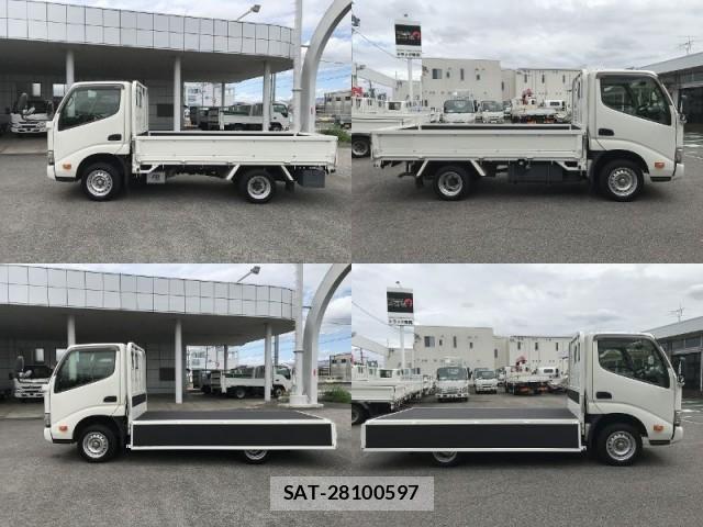 Toyota DYNA TRUCK 2021-08 8815276-3