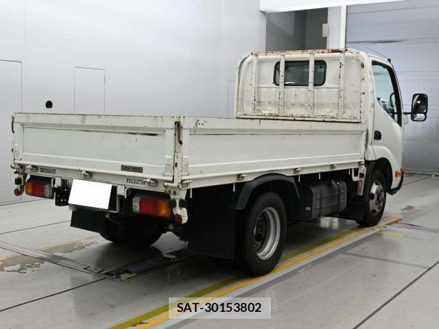 Toyota DYNA TRUCK 2017-08 8816305-2