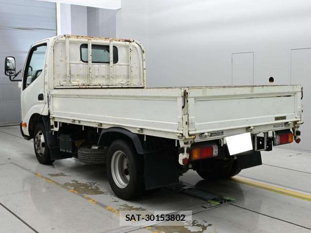 Toyota DYNA TRUCK 2017-08 8816305-3