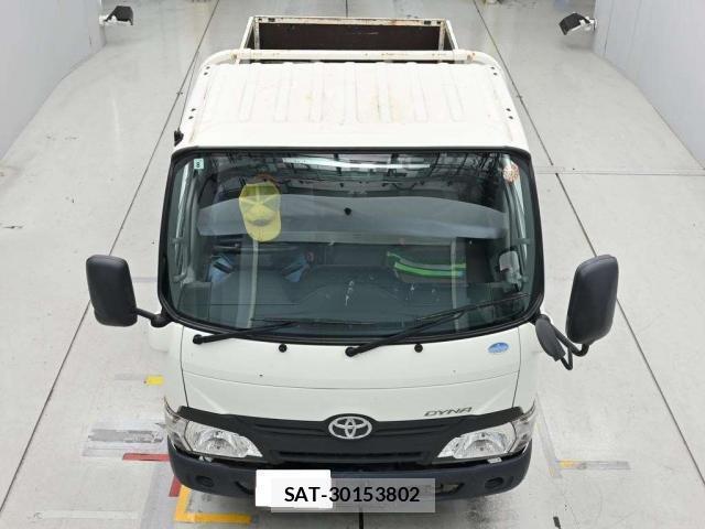 Toyota DYNA TRUCK 2017-08 8816305-9