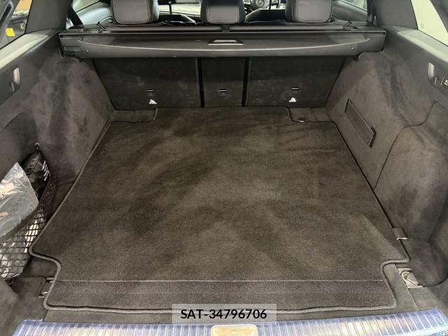 Mercedes Benz E-CLASS 2018-03 8814661-17