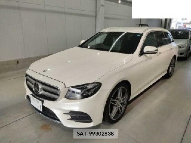Mercedes Benz E-CLASS 2017-04 8816198-0