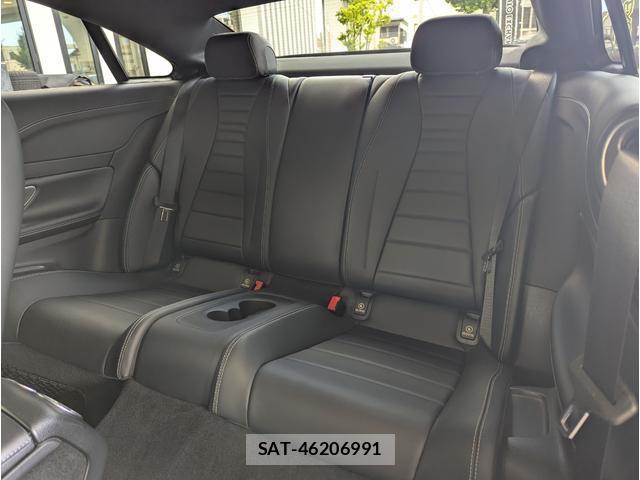 Mercedes Benz E-CLASS 2017-07 8812453-16