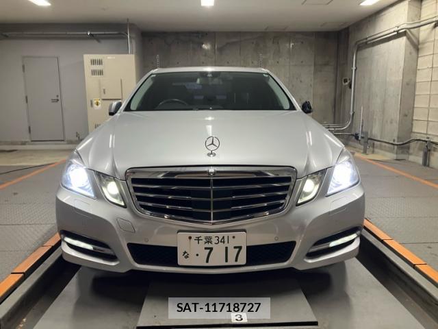 Mercedes Benz E-CLASS 2011-11 8812991-0