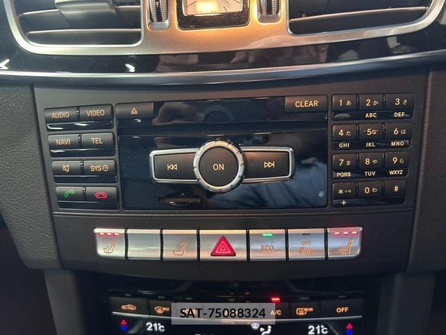 Mercedes Benz E-CLASS 2013-12 8814899-2