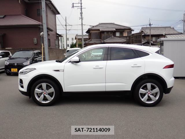 Jaguar E-PACE 2021-09 8812517-10
