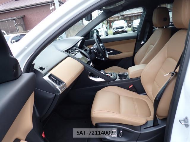 Jaguar E-PACE 2021-09 8812517-5